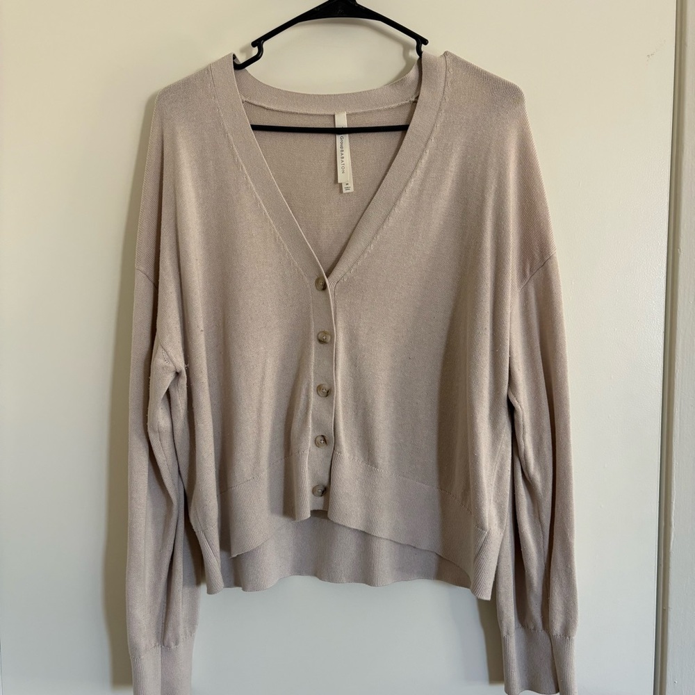 Aritzia The Group Babaton Clarity Women's Beige Cardigan Medium Silk Cashmere